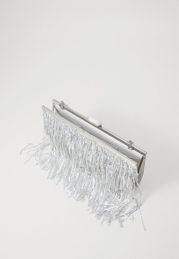 FRINGED - Clutch3