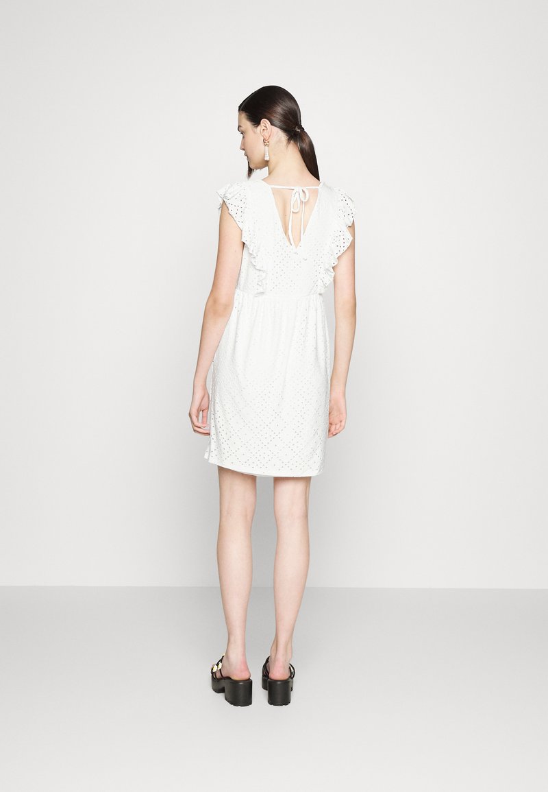 Damen Freizeitkleider | Vero Moda Tall VMTASSA FRILL SHORT DRESS Freizeitkleid snow white/weiß - VQ25206 Damen Freizeitkleider | Vero Moda Tall VMTASSA FRILL SHORT DRESS Freizeitkleid snow white/weiß - VQ25206