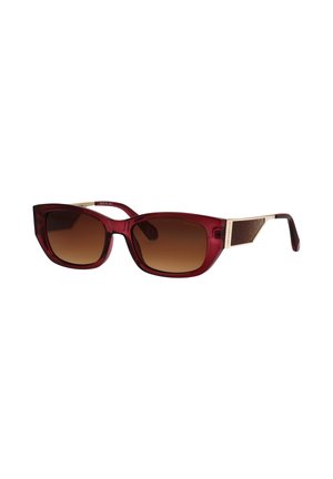 Rechteckige Sonnenbrille mit dunkelroten Rahmen und braunen Verlaufsgläsern, mit gold- und braun gemusterten Bügeln.