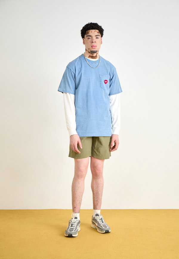 INGO POCKET - Basic T-shirt3