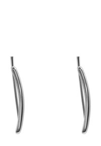 Orecchini in metallo argentato con un design elegante e curvo. Forme allungate che si assottigliano verso le estremità. Superficie liscia, finitura riflettente, stile minimalista.
