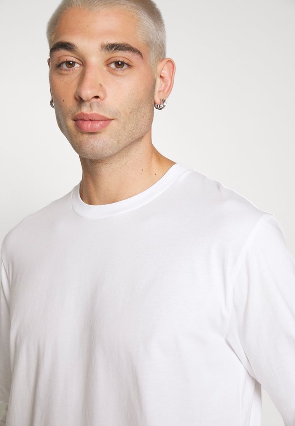 BASE - Long sleeved top3