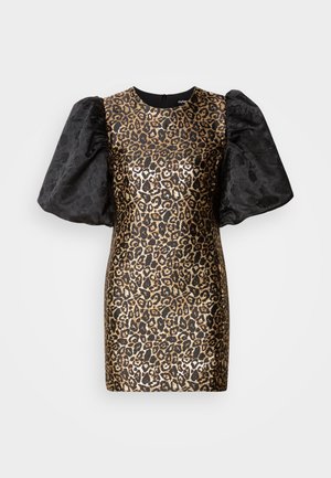Φόρεμα με σχέδιο λεοπάρ και μεταλλική χρυσή απόχρωση, με πρησμένες μαύρες υφασμάτινες μανσέτες και στρογγυλή λαιμόκοψη. Κλείσιμο με φερμουάρ στην πλάτη.