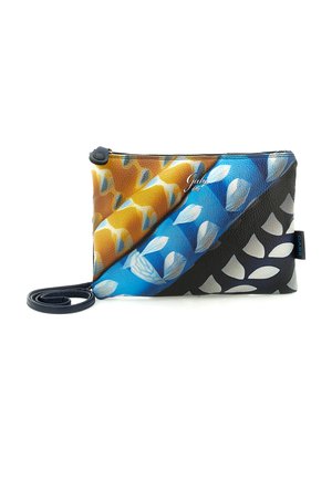 BEYONCE - Pochette - petali