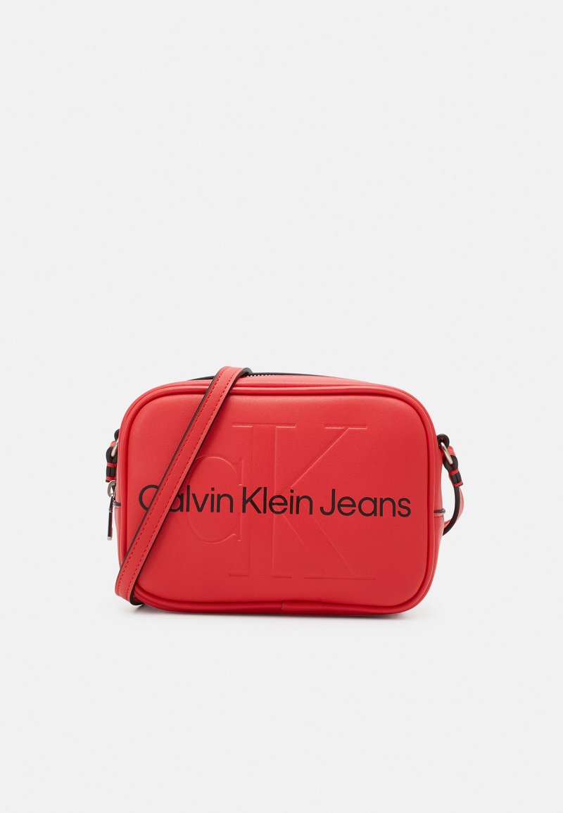 Calvin Klein Jeans SCULPTED CAMERA BAG MONO Across body bag