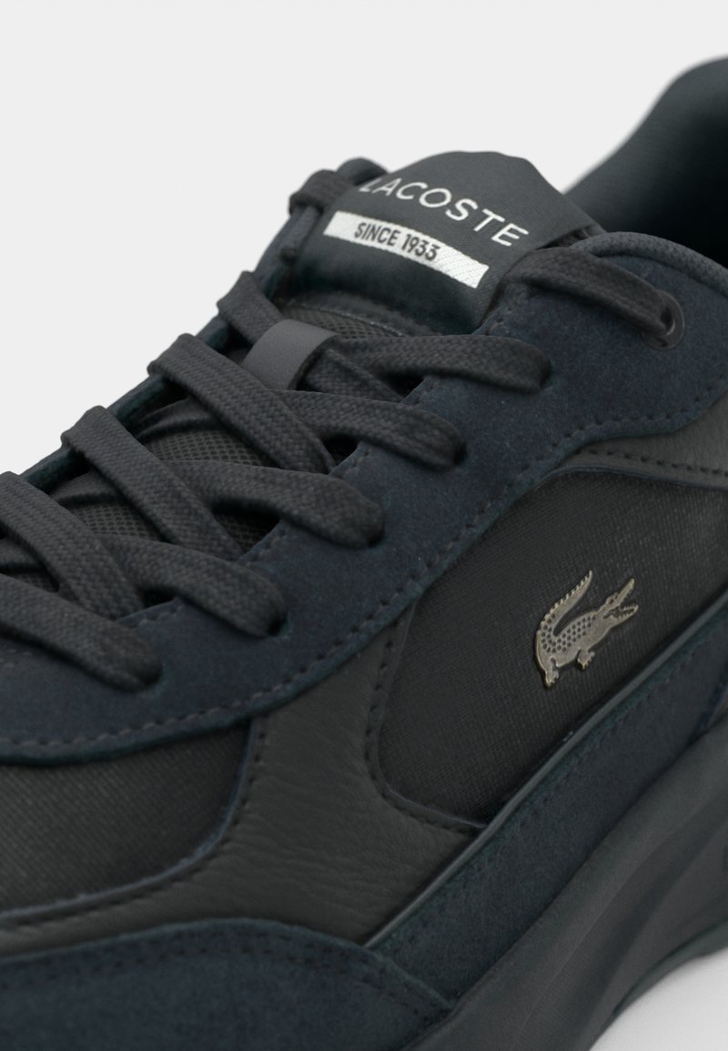 Lacoste RUN SET 225 Baskets basses dark grey/noir