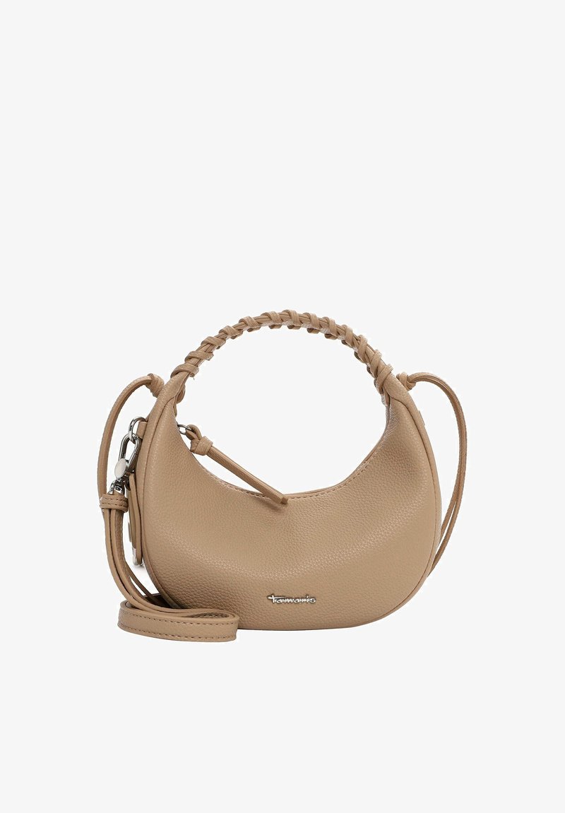 Petit sac à main en cuir beige avec poignée tressée, longue bandoulière amovible, fermeture éclair argentée et petit logo de marque argenté sur le devant.
