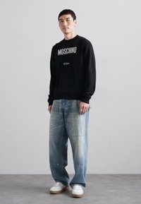 MOSCHINO Strickpullover - black