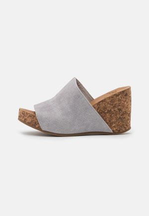 HAXY4EARTH - Slip-ins med klack - shell