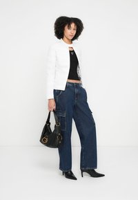 Guess Jeans Džinsi ar taisnām starām - dark blue