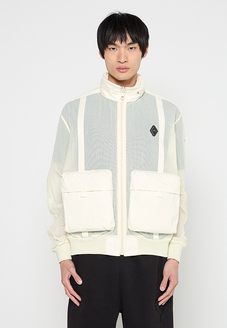 A-COLD-WALL* Lichte jas crème