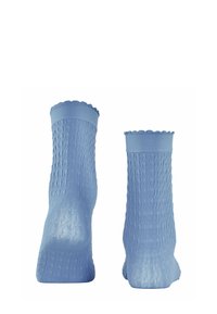 Niebieskie skarpetki za kostkę z teksturowanym wzorem diamentowym, falbaniastym brzegiem na górze i gładkim wykończeniem, zaprojektowane z myślą o komforcie i stylu.
