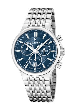 Silberne Festina-Armbanduhr mit blauem Zifferblatt, drei Hilfszifferblättern, Datumsfenster, leuchtenden Markierungen und Metallgliedarmband.