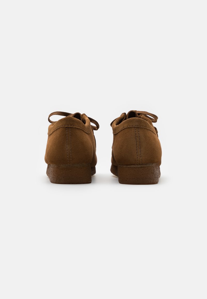 Originals WALLABEE - Sporty snøresko - cola/lysebrun - Zalando.dk