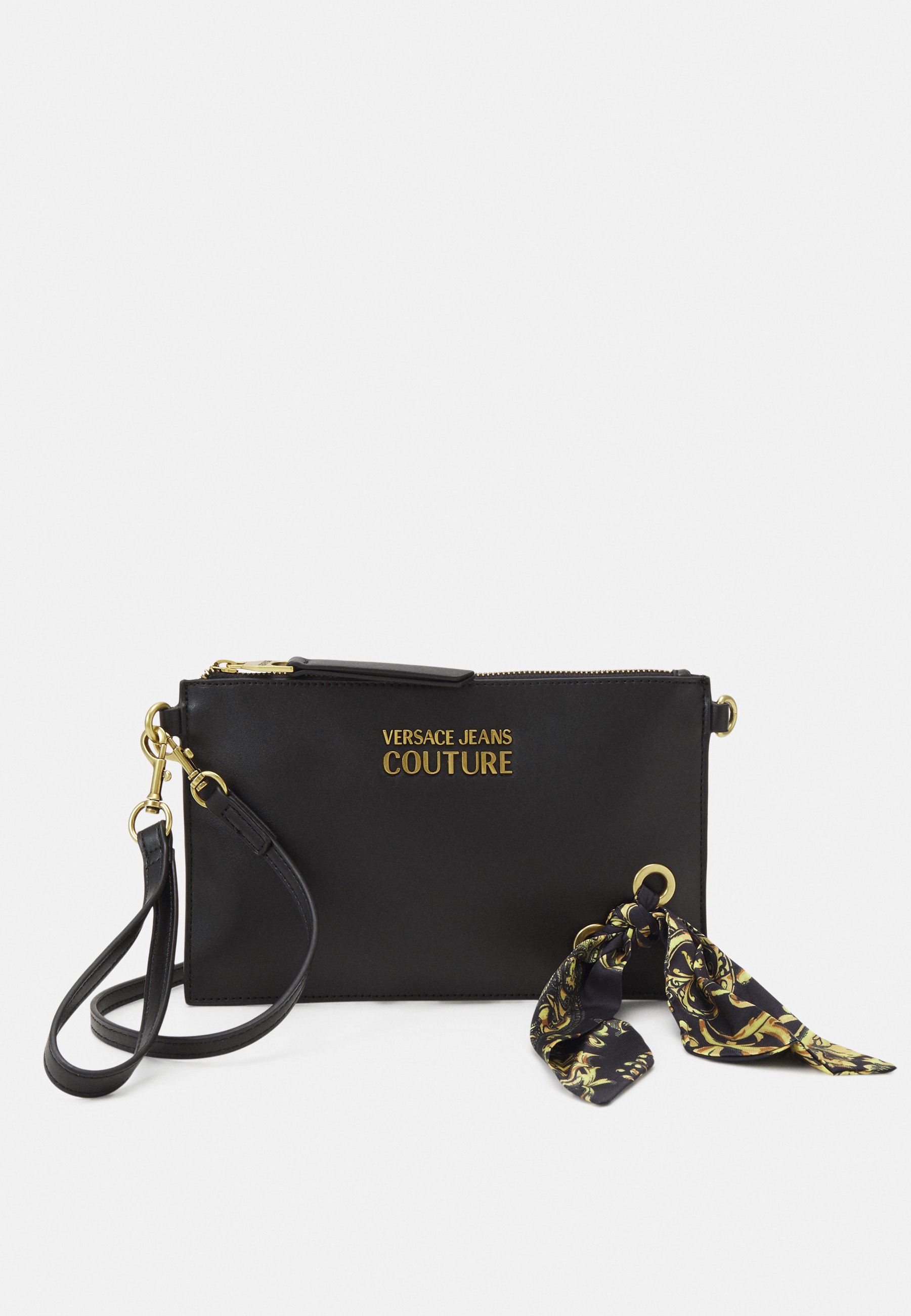 wine pouch with straw