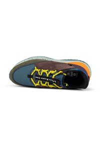MUNICH DORO  - Zapatillas para caminar - marrón
