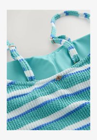 Ikke valgt, aqua blue/white crinkle stripe