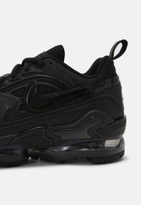 Nike Sportswear AIR VAPORMAX EVO - Sapatilhas - black