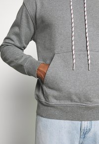 CLOSED Felpa con cappuccio - grey