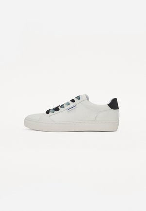 MORRIE - Trainers - white/blue