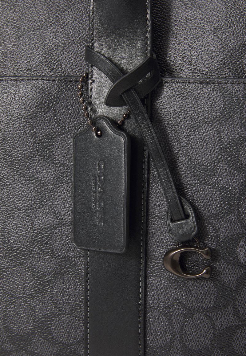 Sac De Week-end Style Valisette En Toile Gris Perle - Taille Moyenne - Occasion En Bon état - Double Fermeture Zip