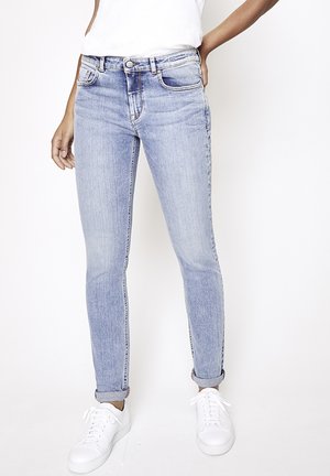 GRACIA - Slim fit jeans - light-blue denim