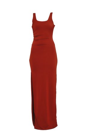 Rotes ärmelloses Maxikleid mit tailliertem Schnitt, Seitenschlitz und gerafften Details am Oberkörper, gefertigt aus glattem, dehnbarem Material.
