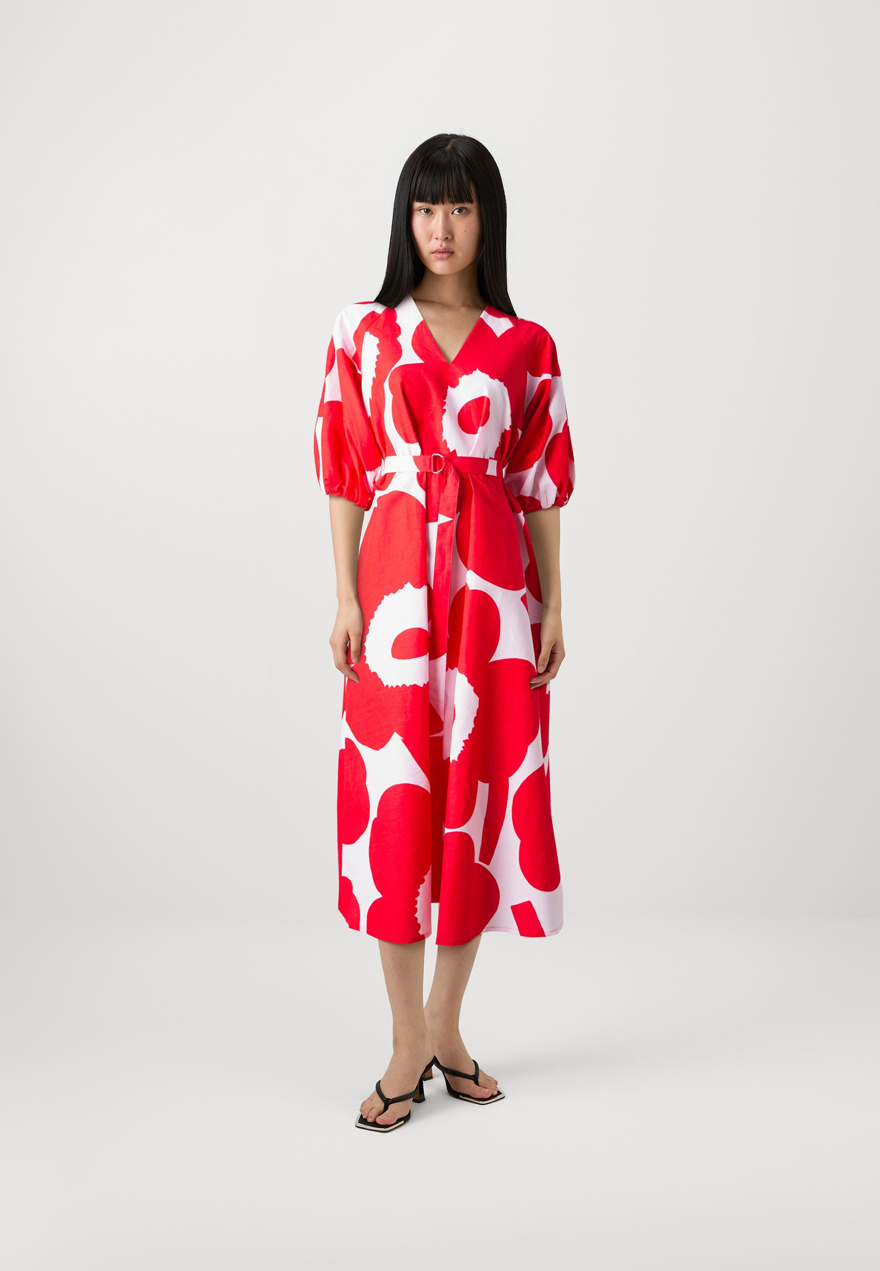 strapless open back dress Marimekko Tasaraita Ilma Dress Red / White – Pappa Sven