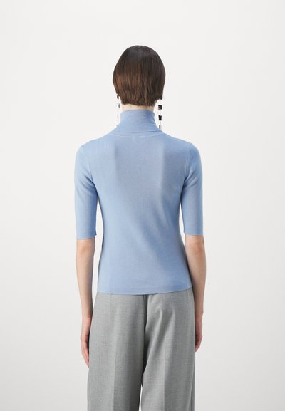 Filippa K ELBOW SLEEVE - Džemperis - sky blue