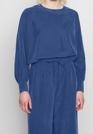 Bluse - blue