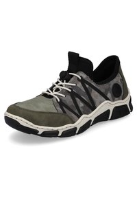 Leichter Schuh mit einer Mischung aus grauen und schwarzen Texturen, ausgestattet mit einem gemusterten Obermaterial, elastischen Schnürsenkeln und einer gepolsterten Gummisohle.