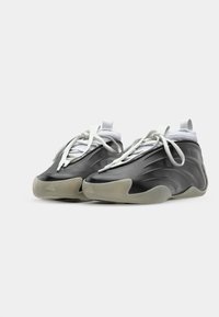 adidas Performance HARDEN VOLUME 9 - Basketball shoes - core black/footwear white/warm vanilla