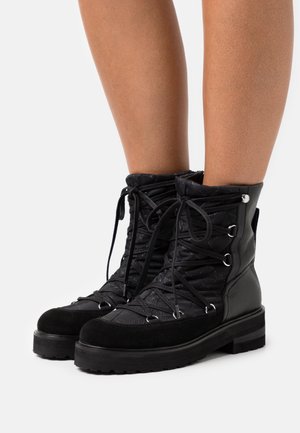 LETTERA MARIA BOOT - Botines con cordones - black