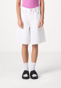 GAP JORT  - Šortai - optic white