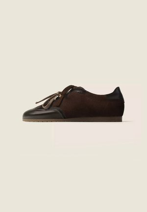 L37, OFF DUTY - Baskets basses - brown
