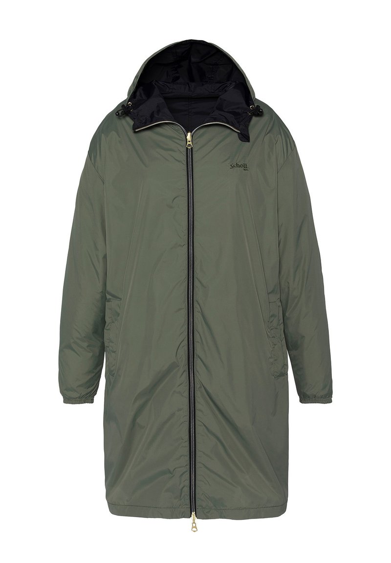 Manteau matelassé vert olive, jusqu'aux genoux, avec une doublure noire, fermeture éclair, deux poches latérales et une capuche avec un cordon de serrage ajustable.