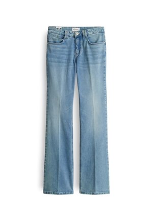 Jeans in denim blu chiaro con gamba a campana, tasche frontali e passanti per cintura. Il tessuto ha una consistenza liscia con leggera scoloritura, caratterizzato da cuciture classiche.