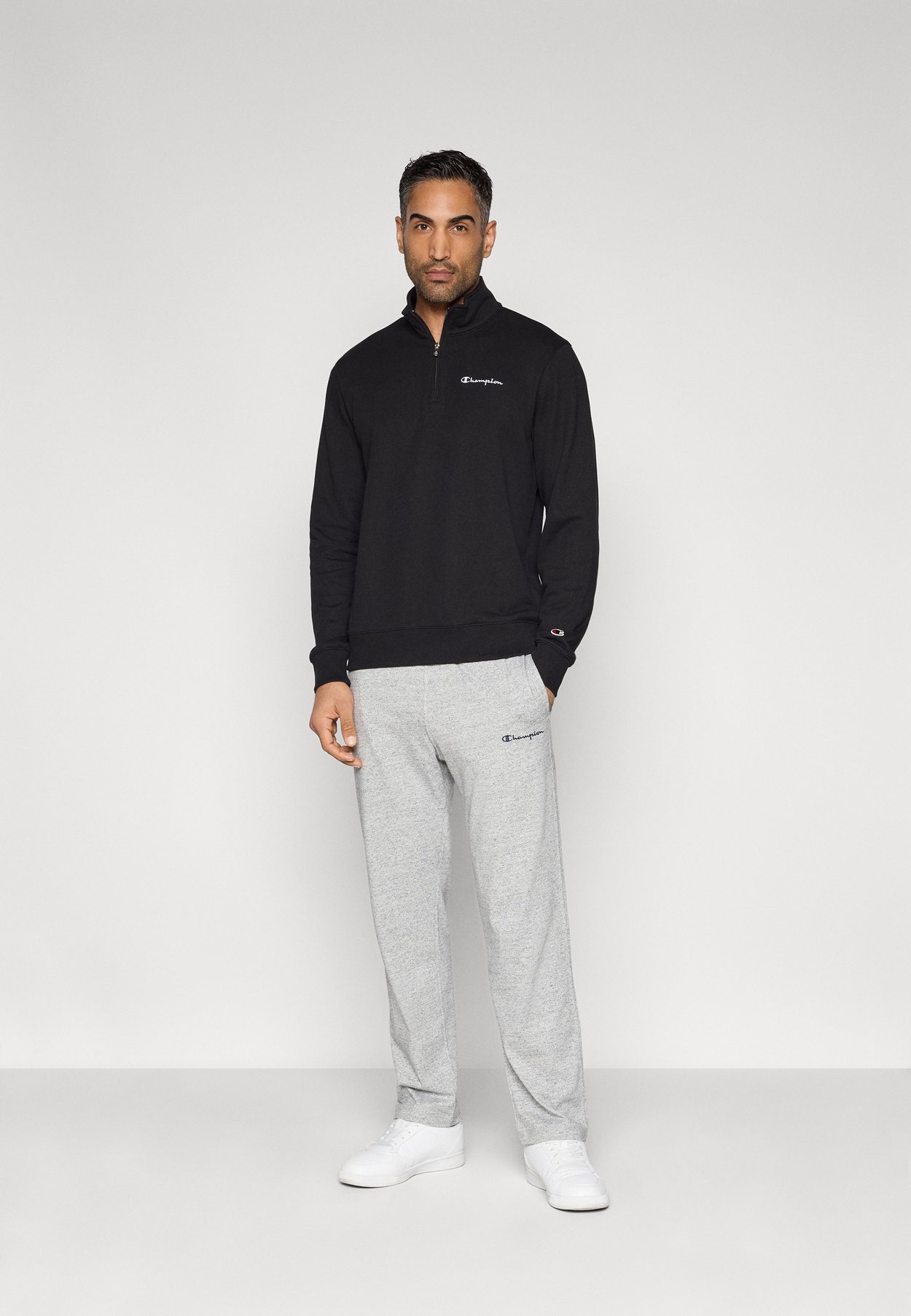 ICONS CONTRAST HALF ZIP