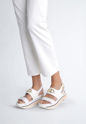 Sandalen met sleehak - white