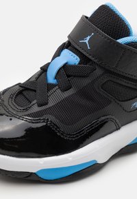 Jordan JORDAN STAY LOYAL 3 UNISEX - Sneakers basse - black/university blue/white