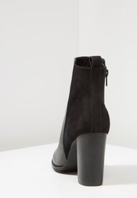 San Marina Botines bajos - black