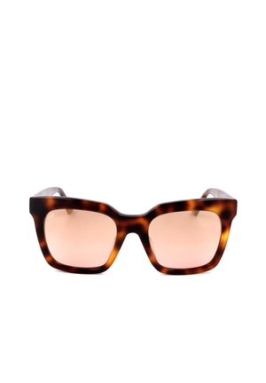Occhiali da sole dalla forma quadrata con montatura effetto tartaruga e lenti sfumate marroni, mostrati su sfondo bianco.