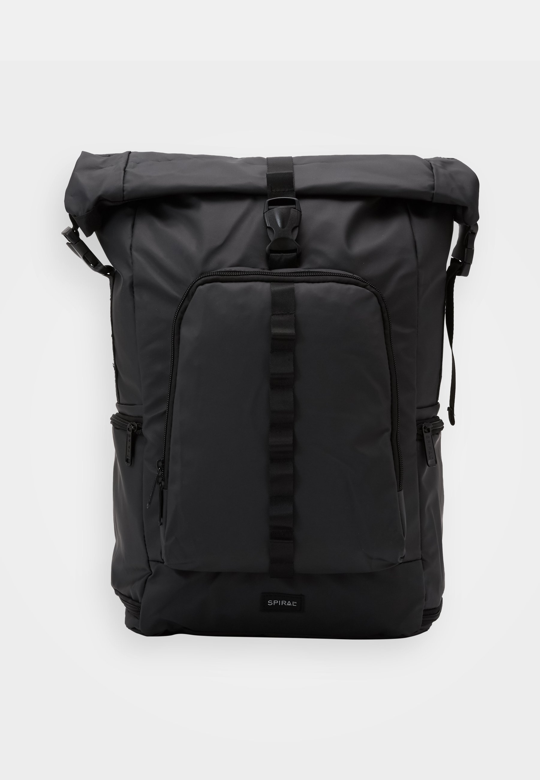 crumpler fang backpack