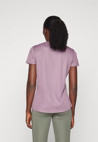 ASICS CORE TOP - Camiseta deportiva - dusty mauve