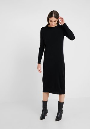 CREW NECK DRESS - Svetríkové šaty - black