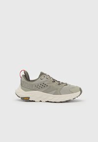HOKA ANACAPA BREEZE LOW - Turistické topánky - barley/oat milk