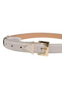 Cintura grigio chiaro con tessitura, dettagli in metallo color oro, logo triangolare del marchio e più fori per la regolazione. Interno con finitura liscia.