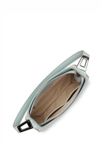 Sac à main en cuir bleu clair avec une texture lisse, fermeture éclair supérieure et ferrures argentées. Intérieur avec doublure en tissu et poches.