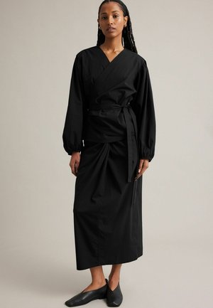 kay/day, WRAP BLOUSE WITH BALLOON SLEEVES - Blouse - black