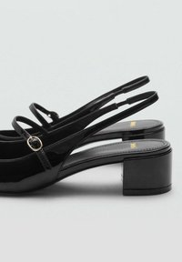Mango Klasické lodičky na opätku - black
